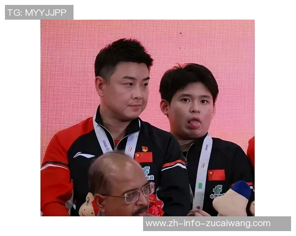 埃因霍温迎战热刺欧洲赛场激情对决引发球迷热议